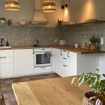 Przystanek 470 Semesterbostad